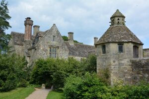 What to Know About Staging Your House for Sale in Winchester